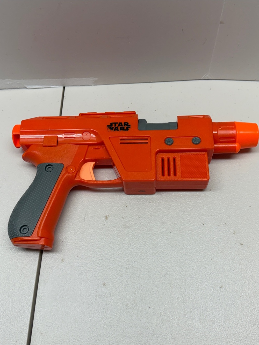STAR WARS Electronic Orange Blaster Gun Hasbro 2016 Nerf Sound Light Works - Picture 2 of 4